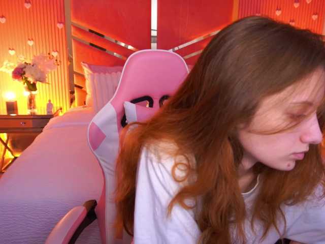 CuteeFoxy live cam on BongaCams