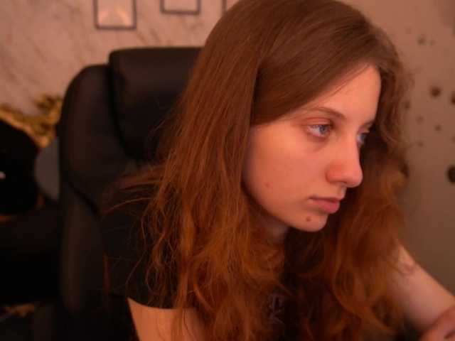 CuteeFoxy live cam on BongaCams