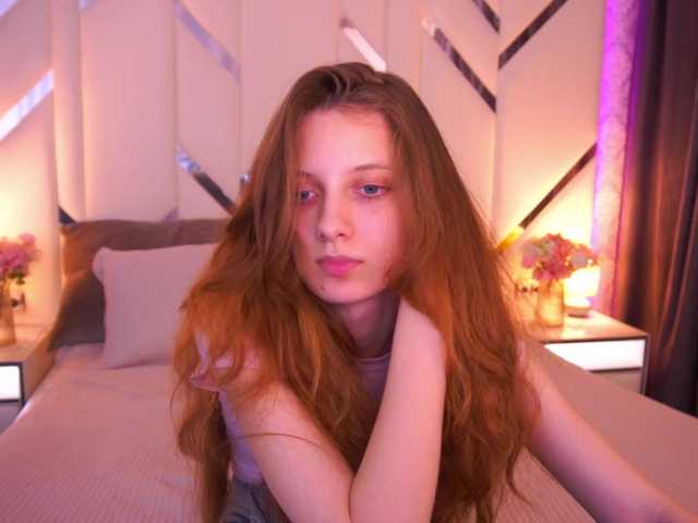 CuteeFoxy live cam on BongaCams
