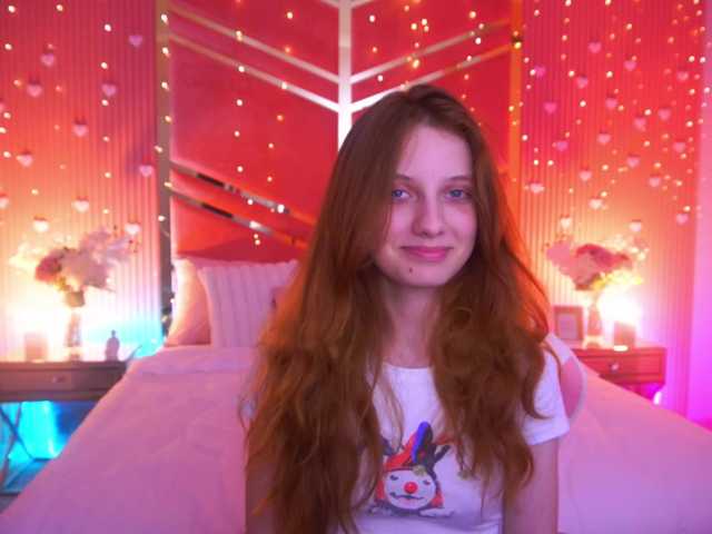 CuteeFoxy live cam on BongaCams