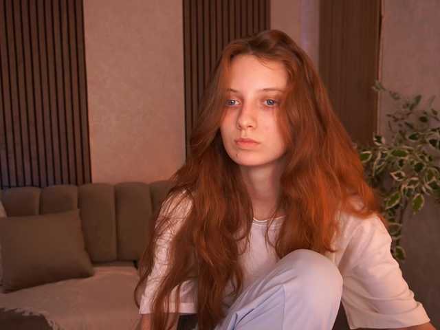 CuteeFoxy live cam on BongaCams