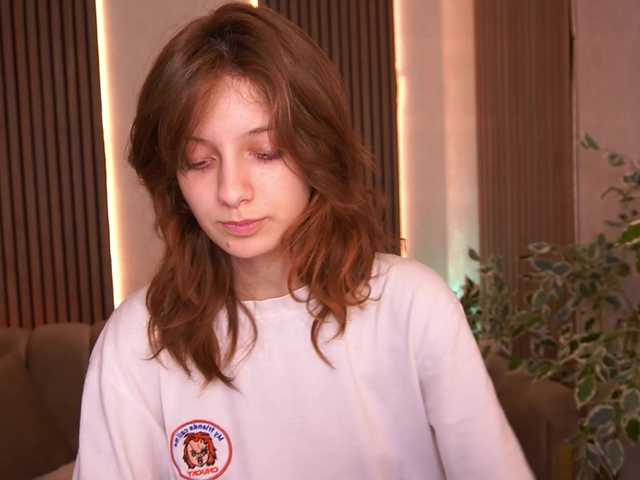 CuteeFoxy live cam on BongaCams