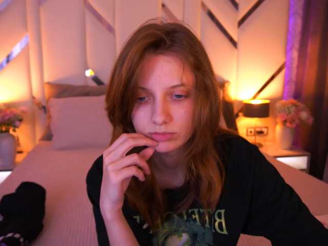 CuteeFoxy live cam on BongaCams