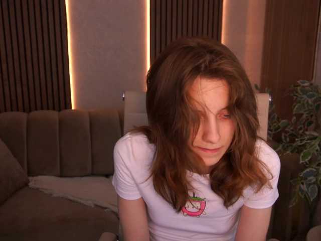 CuteeFoxy live cam on BongaCams