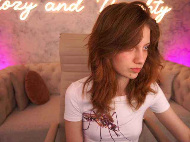 CuteeFoxy live cam on BongaCams