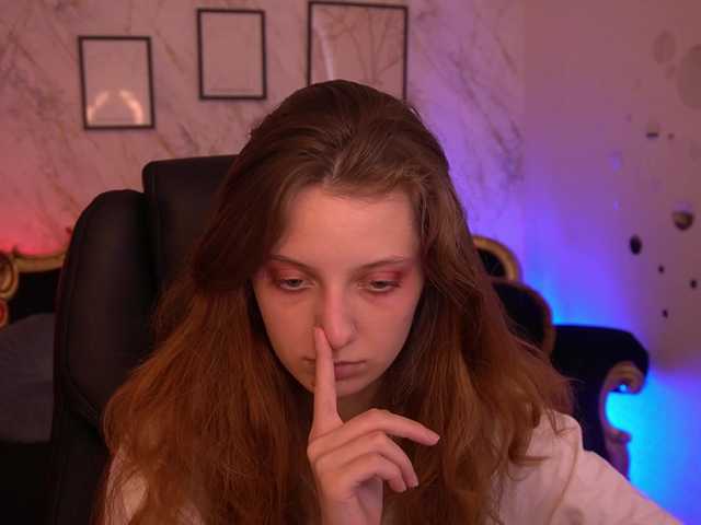 CuteeFoxy live cam on BongaCams