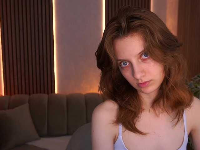 CuteeFoxy live cam on BongaCams