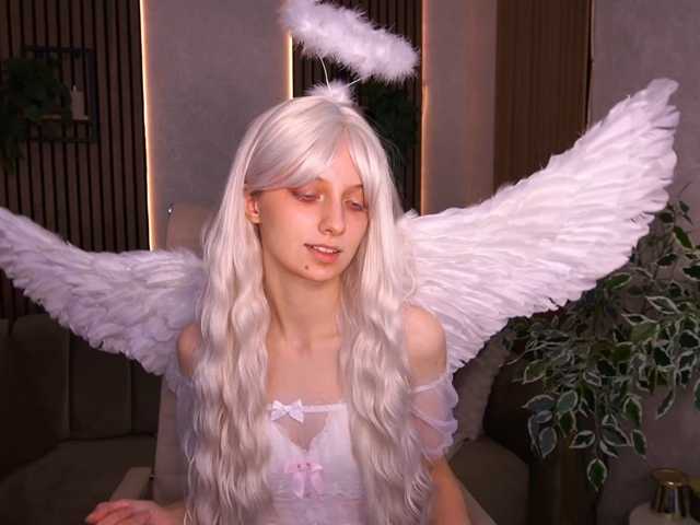 CuteeFoxy live cam on BongaCams