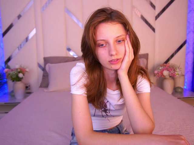 CuteeFoxy live cam on BongaCams