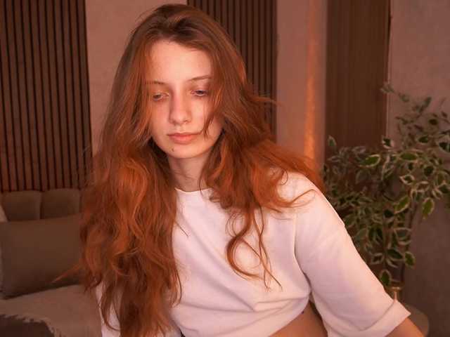 CuteeFoxy live cam on BongaCams