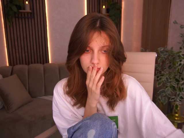 CuteeFoxy live cam on BongaCams