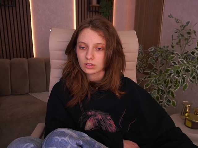 CuteeFoxy live cam on BongaCams