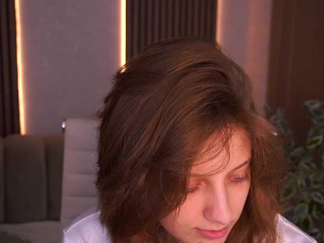 CuteeFoxy live cam on BongaCams