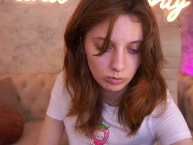 CuteeFoxy live cam on BongaCams