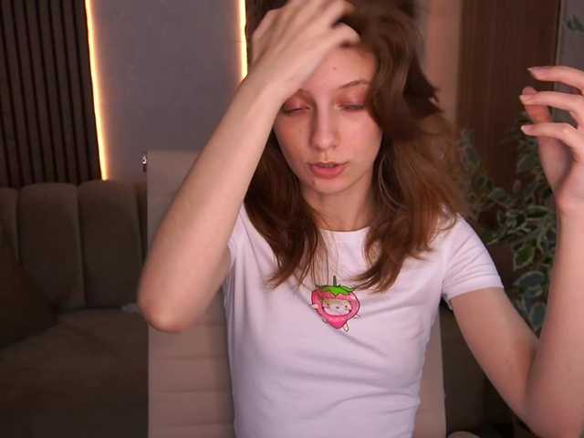 CuteeFoxy live cam on BongaCams