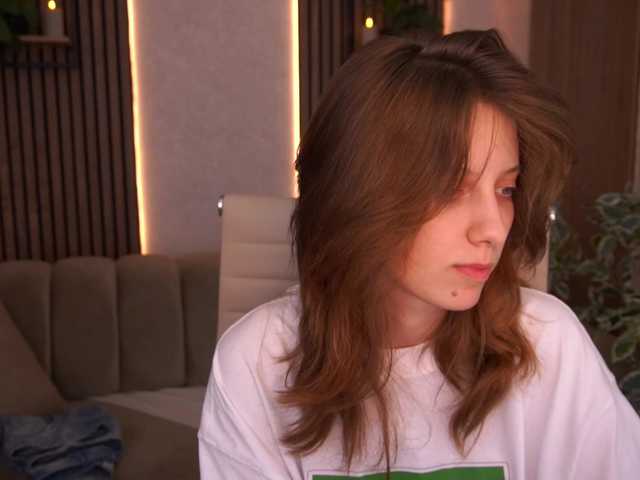 CuteeFoxy live cam on BongaCams