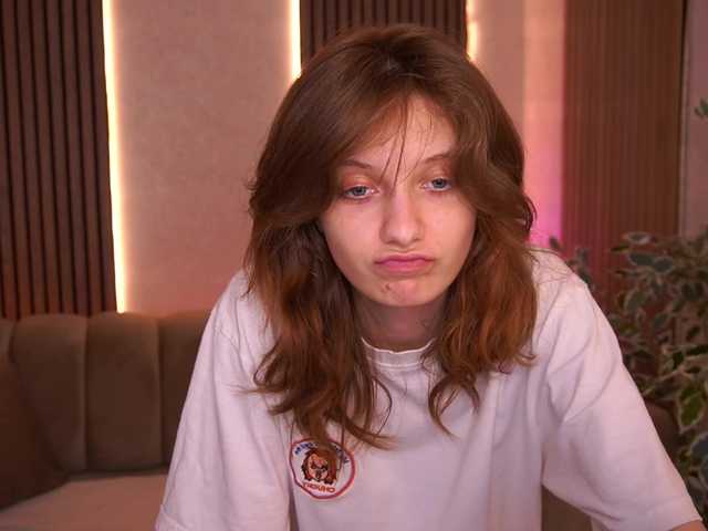CuteeFoxy live cam on BongaCams