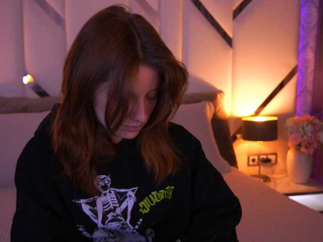CuteeFoxy live cam on BongaCams
