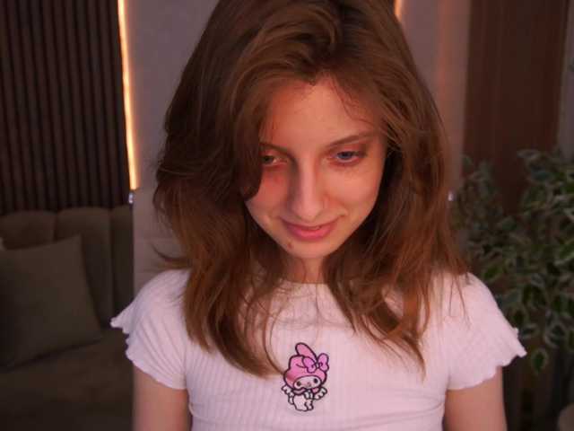 CuteeFoxy live cam on BongaCams