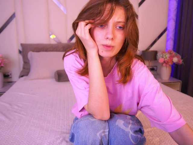 CuteeFoxy live cam on BongaCams