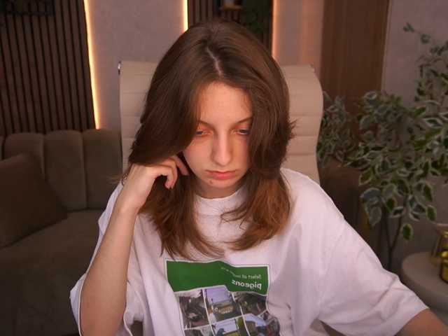 CuteeFoxy live cam on BongaCams
