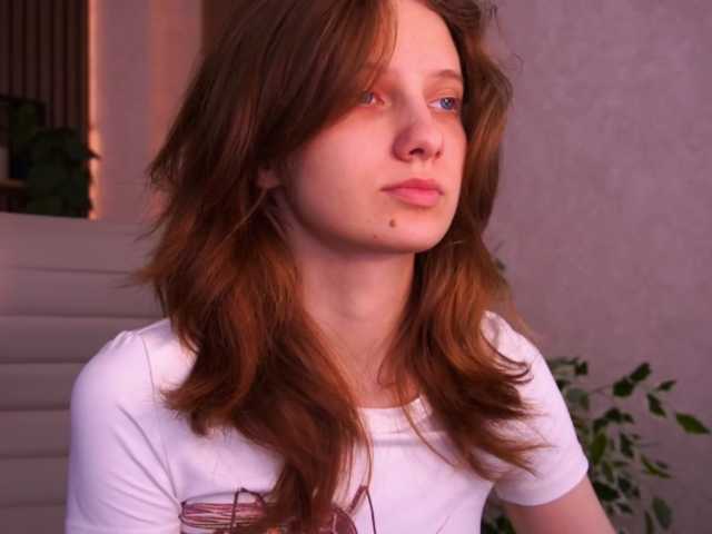 CuteeFoxy live cam on BongaCams