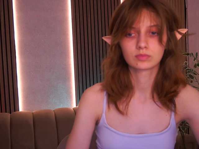 CuteeFoxy live cam on BongaCams