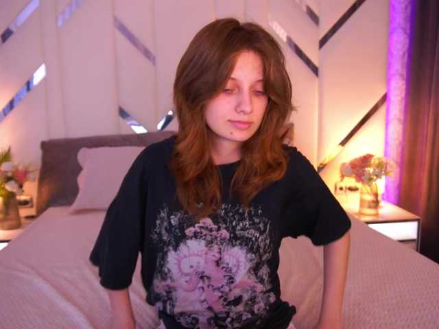 CuteeFoxy live cam on BongaCams