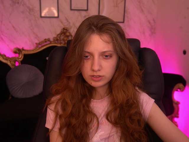 CuteeFoxy live cam on BongaCams
