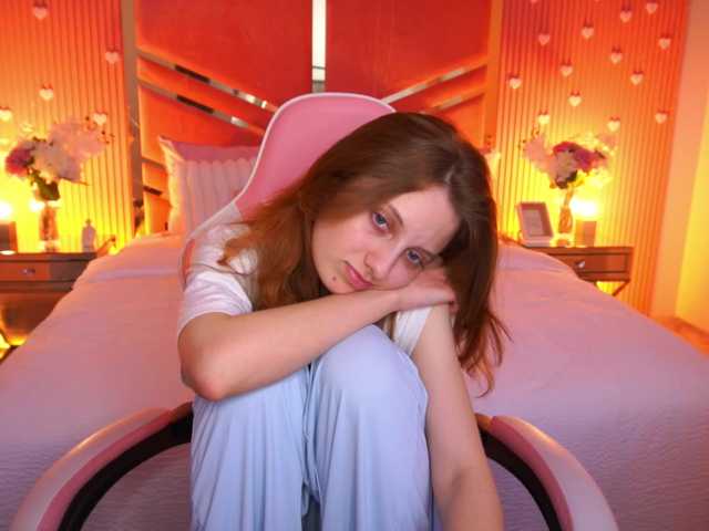CuteeFoxy live cam on BongaCams