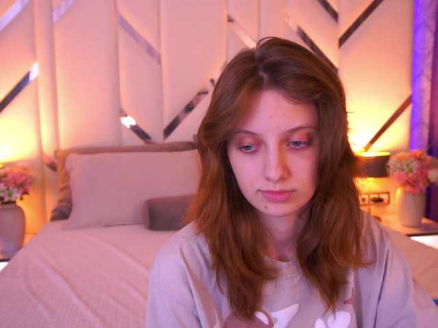 CuteeFoxy live cam on BongaCams
