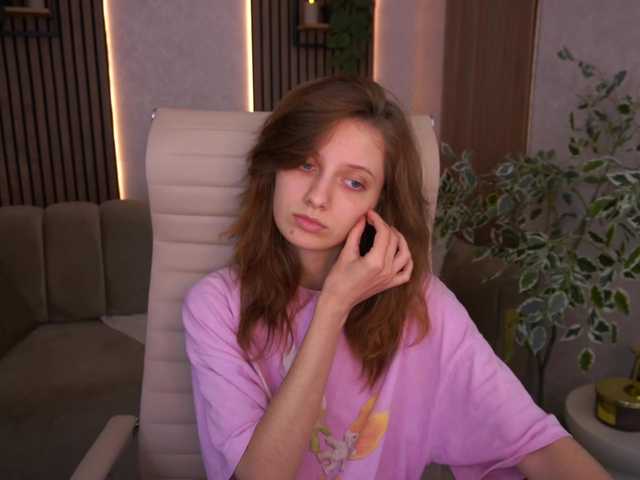 CuteeFoxy live cam on BongaCams