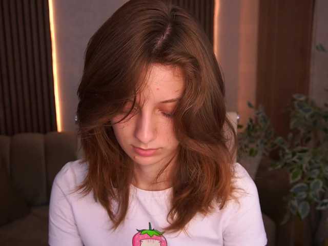 CuteeFoxy live cam on BongaCams