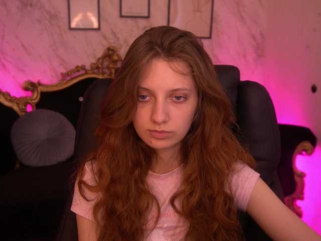 CuteeFoxy live cam on BongaCams