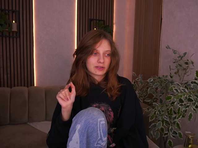 CuteeFoxy live cam on BongaCams