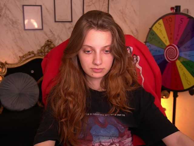 CuteeFoxy webcam