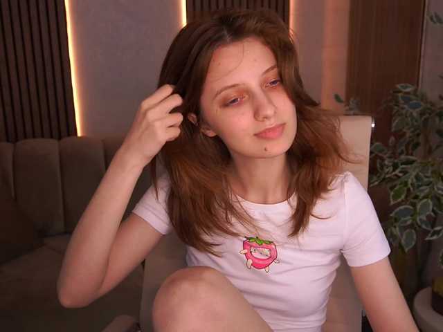 CuteeFoxy live cam on BongaCams