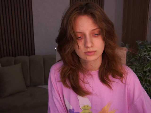 CuteeFoxy live cam on BongaCams