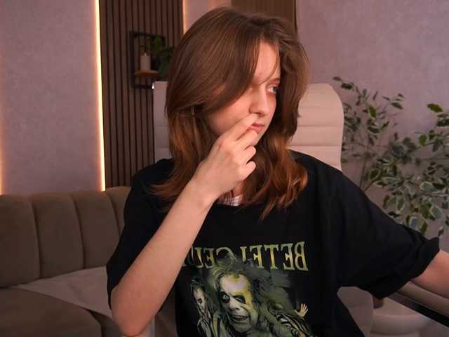CuteeFoxy live cam on BongaCams