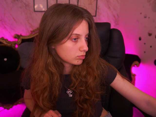 CuteeFoxy live cam on BongaCams