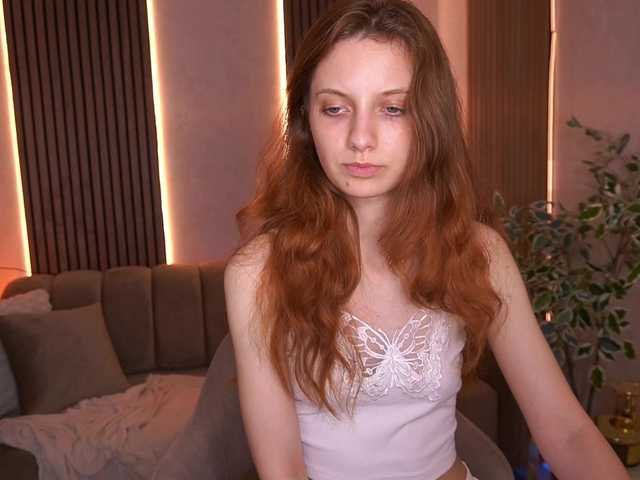 CuteeFoxy live cam on BongaCams