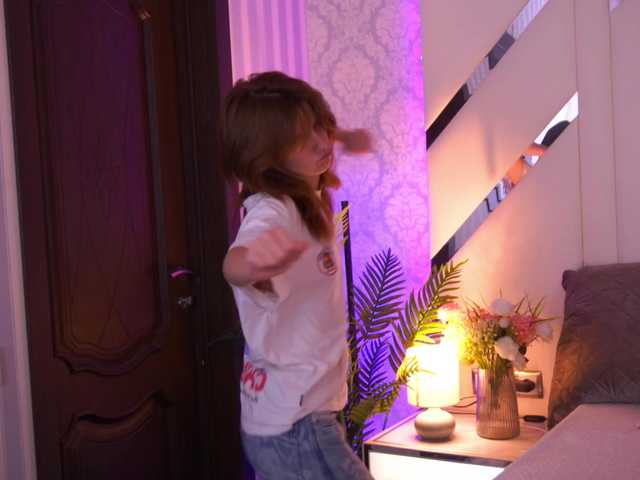 CuteeFoxy live cam on BongaCams