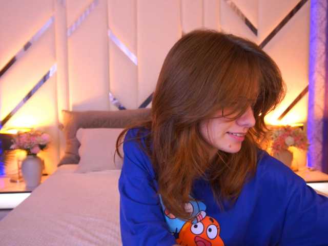 CuteeFoxy live cam on BongaCams