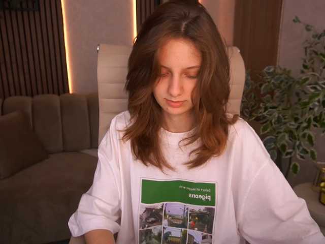 CuteeFoxy live cam on BongaCams