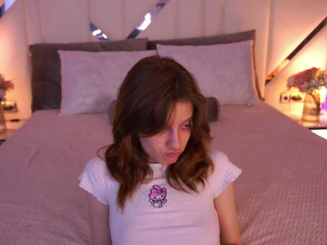 CuteeFoxy live cam on BongaCams
