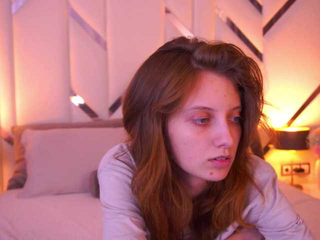 CuteeFoxy live cam on BongaCams