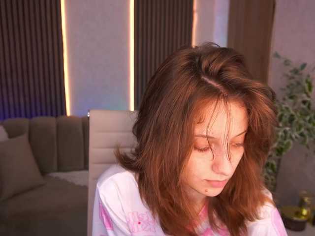 CuteeFoxy live cam on BongaCams