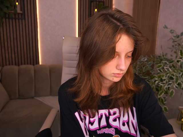 CuteeFoxy live cam on BongaCams