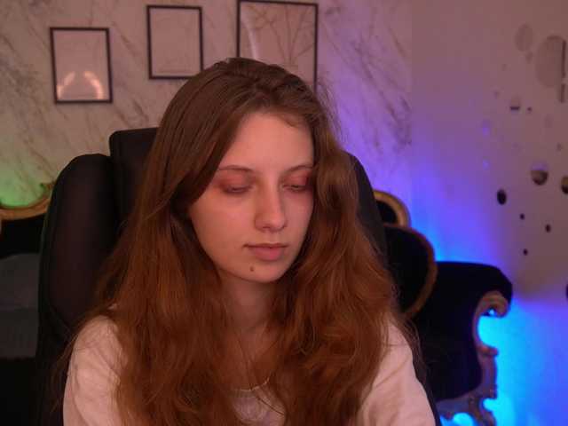 CuteeFoxy live cam on BongaCams