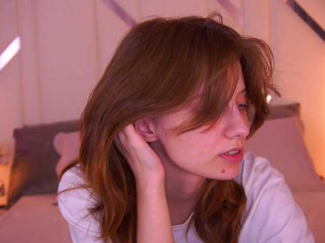 CuteeFoxy live cam on BongaCams